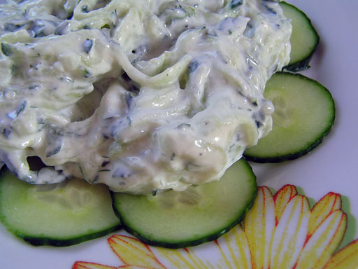 tzatziki_salata.jpg