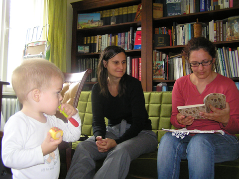 levi+eva+csilla_2010_09_01.jpg